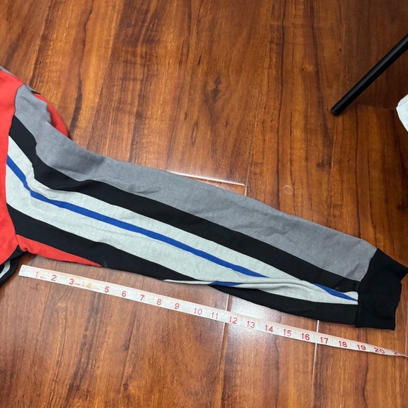 Urban Outfitters Vintage Stripped Sweatshirt Size XL - Picture 7 of 7